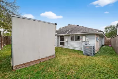 15910 Mission Village Drive, Houston, TX 77083 - Photo 46
