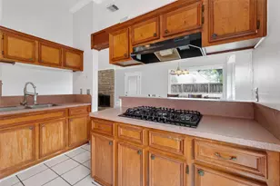 15910 Mission Village Dr, Houston, TX 77083 - Photo 26