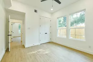 164 Wallace St, Houston, TX 77022 - Photo 18