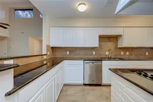 1022 Hidden Canyon Rd, Katy, TX 77450 - Photo 10
