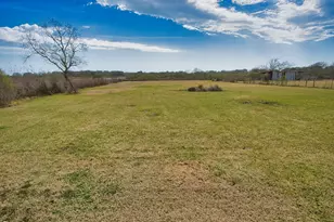 828 County Rd 206, Sargent, TX 77414 - Photo 4