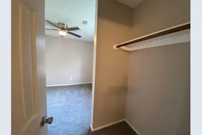 26620 Orchid Court, Huntsville, TX 77320 - Photo 18