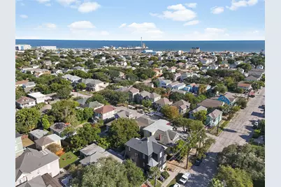 3024 Avenue O 1/2 Avenue, Galveston, TX 77550 - Photo 28