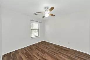 2610 Skyview Shadows Ct, Houston, TX 77047 - Photo 30