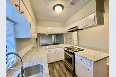 1827 Neuman Street, La Marque, TX 77568 - Photo 10