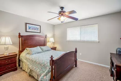 10011 Knoboak Drive #50, Houston, TX 77080 - Photo 20