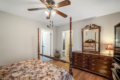 10011 Knoboak Drive #50, Houston, TX 77080 - Photo 18