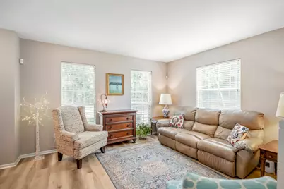10011 Knoboak Drive #50, Houston, TX 77080 - Photo 6
