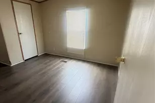 601 Clear Lake Rd, Highlands, TX 77562 - Photo 10