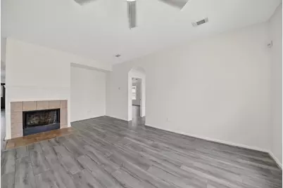 1318 Hawks Nest Drive, Houston, TX 77067 - Photo 18