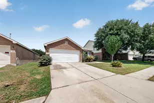 1318 Hawks Nest Dr, Houston, TX 77067 - Photo 1