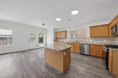 1318 Hawks Nest Drive, Houston, TX 77067 - Photo 12