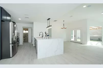8518 Furlong Lane, Houston, TX 77071 - Photo 6