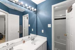 723 Avery Dr, Sugar Land, TX 77479 - Photo 20