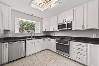 707 Montclair Boulevard, Sugar Land, TX 77478 - Photo 8
