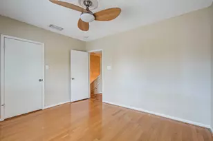 5230 Woodlawn Pl, Bellaire, TX 77401 - Photo 24