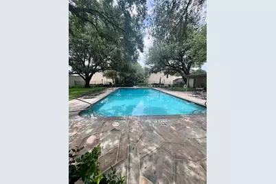 5230 Woodlawn Place, Bellaire, TX 77401 - Photo 40