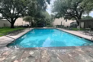 5230 Woodlawn Pl, Bellaire, TX 77401 - Photo 40