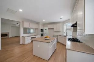 14803 Ramblebrook Ln, Humble, TX 77396 - Photo 6