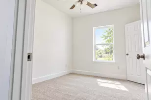2515 11th St, Hempstead, TX 77445 - Photo 20