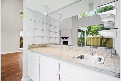 22 S Rain Forest Court, The Woodlands, TX 77380 - Photo 14