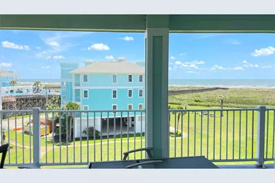 4231 Pointe West Dr Drive #301, Galveston, TX 77554 - Photo 2