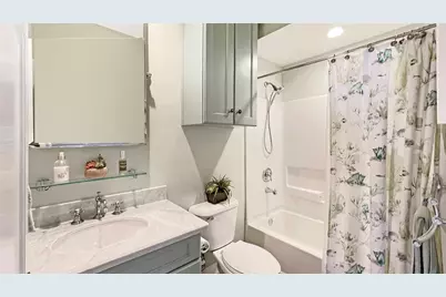 4231 Pointe West Dr Drive #301, Galveston, TX 77554 - Photo 28
