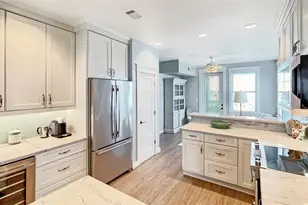 4231 Pointe West Dr Dr, Galveston, TX 77554 - Photo 12