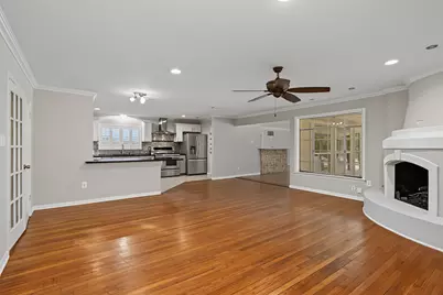 5616 Pine Street, Houston, TX 77081 - Photo 8