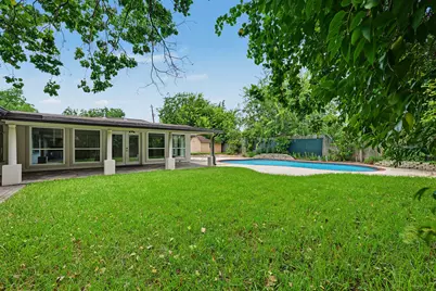 5616 Pine Street, Houston, TX 77081 - Photo 24