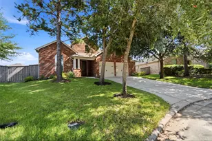 20507 Emery Manor Ln, Porter, TX 77365 - Photo 2