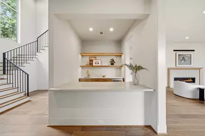 2015 Harvard Street, Houston, TX 77008 - Photo 10