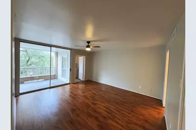 2210 Dorrington Street #306, Houston, TX 77030 - Photo 6