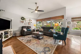 9111 Stoneleigh Dr, Sugar Land, TX 77479 - Photo 10