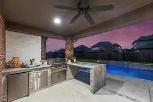 10323 Millcreek Manor Ln, Cypress, TX 77433 - Photo 42