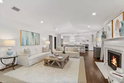 6248 Burgoyne Road, Houston, TX 77057 - Photo 12