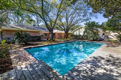 5238 Loch Lomond Drive, Houston, TX 77096 - Photo 20