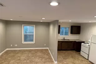 9002 Ilona Ln, Houston, TX 77025 - Photo 4