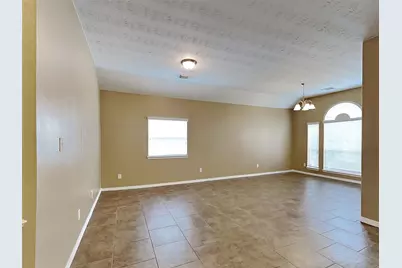 2315 Perkins Crossing Drive, Conroe, TX 77304 - Photo 6