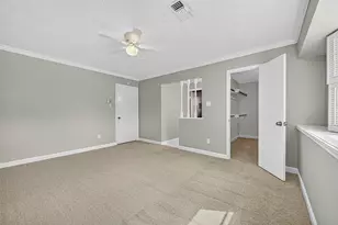 3019 Jenny Dr, Sugar Land, TX 77479 - Photo 10