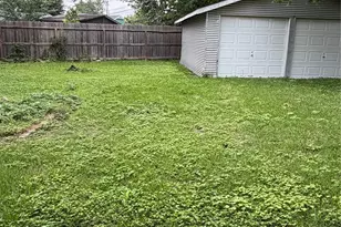 1403 Allen Genoa Rd, Pasadena, TX 77502 - Photo 8