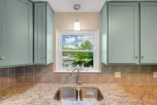 23340 3 Points Dr, Berryville, TX 75763 - Photo 14