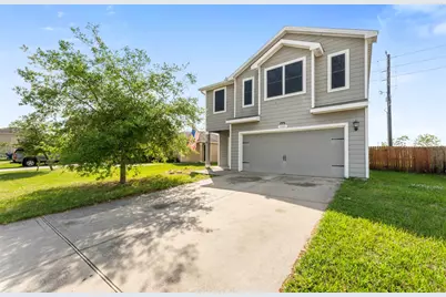 5926 Golden Cove Road, Cove, TX 77523 - Photo 1