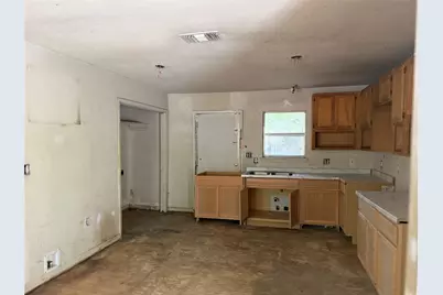 1702 Williams Street, Lufkin, TX 75904 - Photo 4