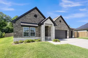 11696 Whirlaway Dr, Willis, TX 77318 - Photo 2