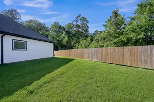 11696 Whirlaway Dr, Willis, TX 77318 - Photo 34