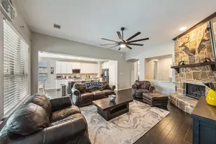 8109 Threadtail St, Conroe, TX 77385 - Photo 8