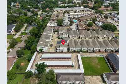 1202 Cedarpost Tree Springs Place, Houston, TX 77055 - Photo 44