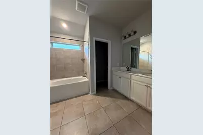 6934 Scarlet Sagebrush Street, Katy, TX 77449 - Photo 6