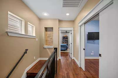 2108 N Memorial Way, Houston, TX 77007 - Photo 14